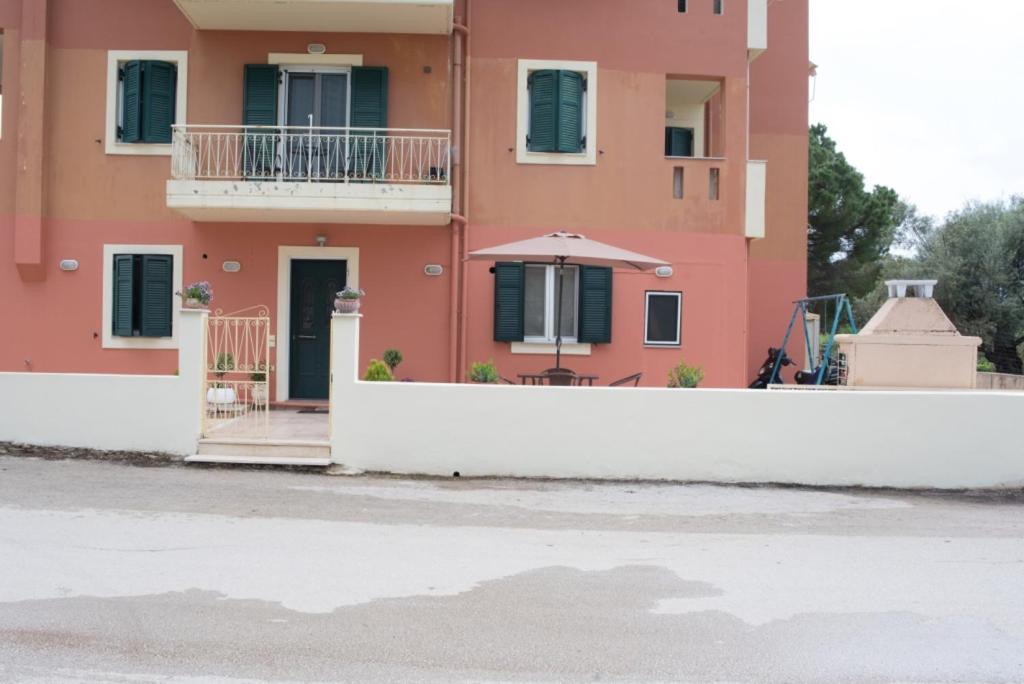 Nicks Cosy Apartment Lefkada City Exterior photo